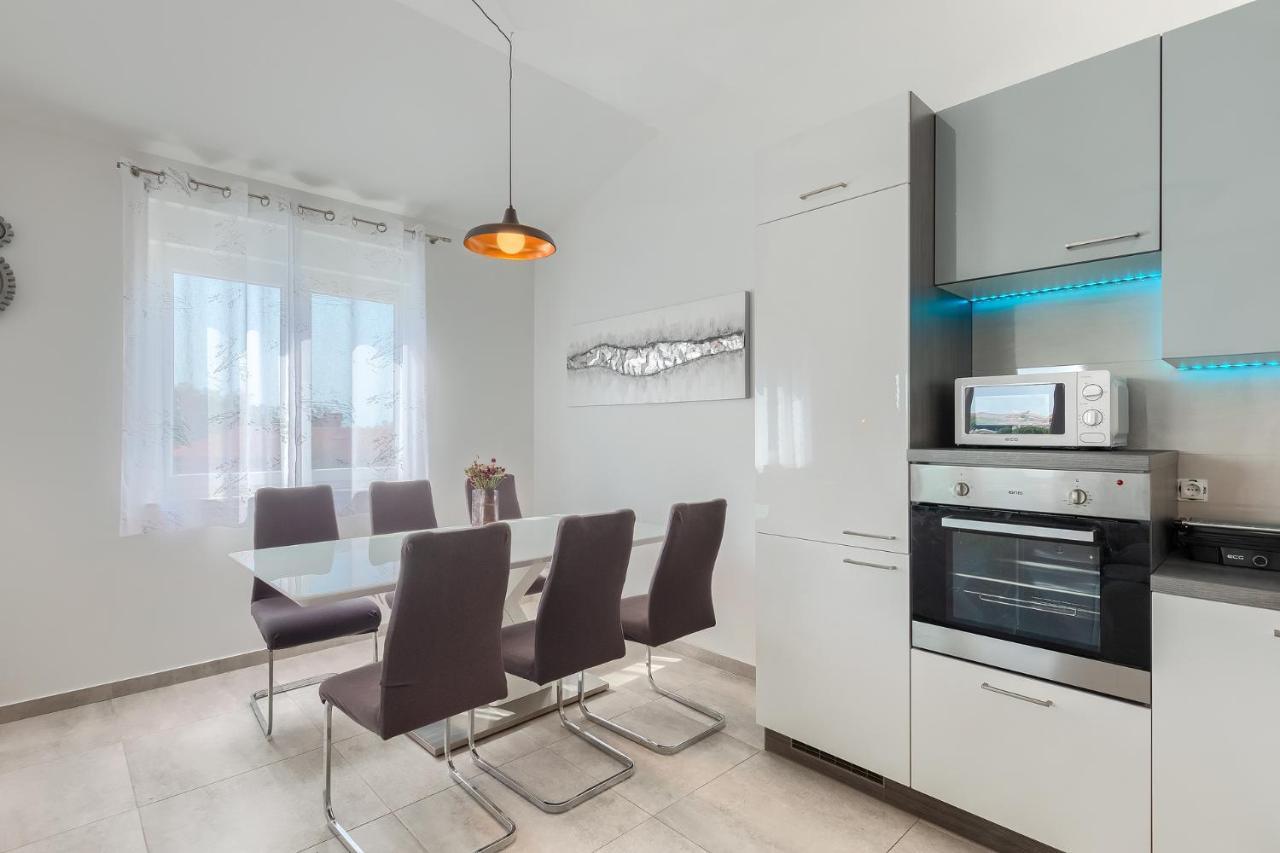 Dali Apartment Medulin Luaran gambar